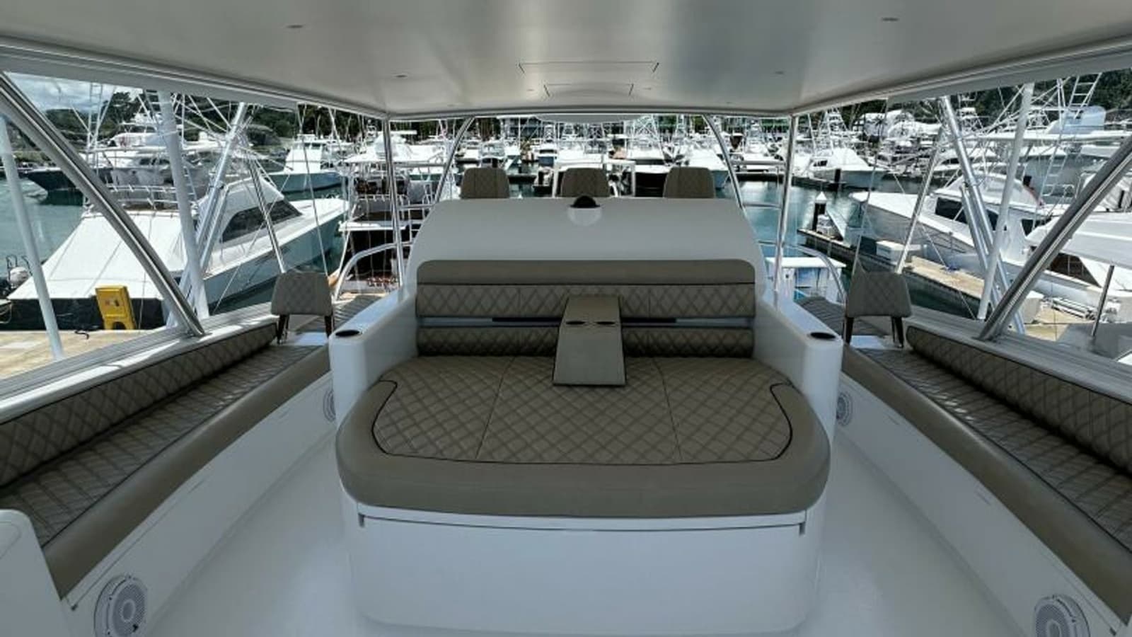 2025 82 Viking Convertible Boujie Bridge (6)