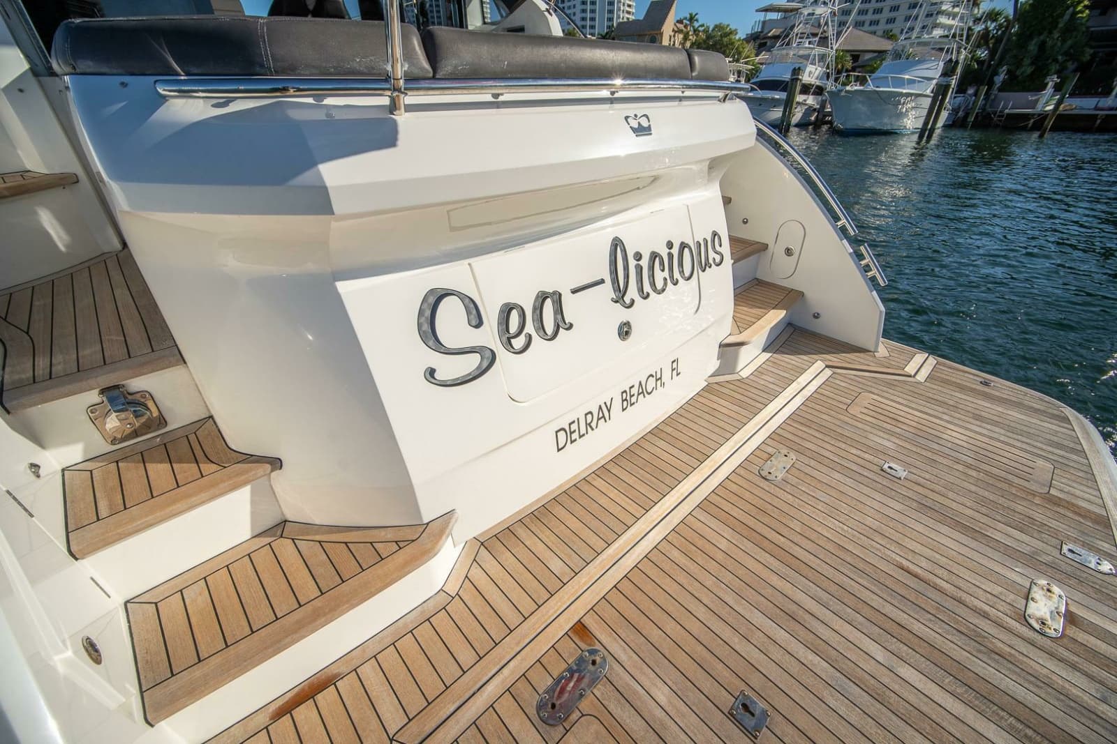 2016 Princess V48