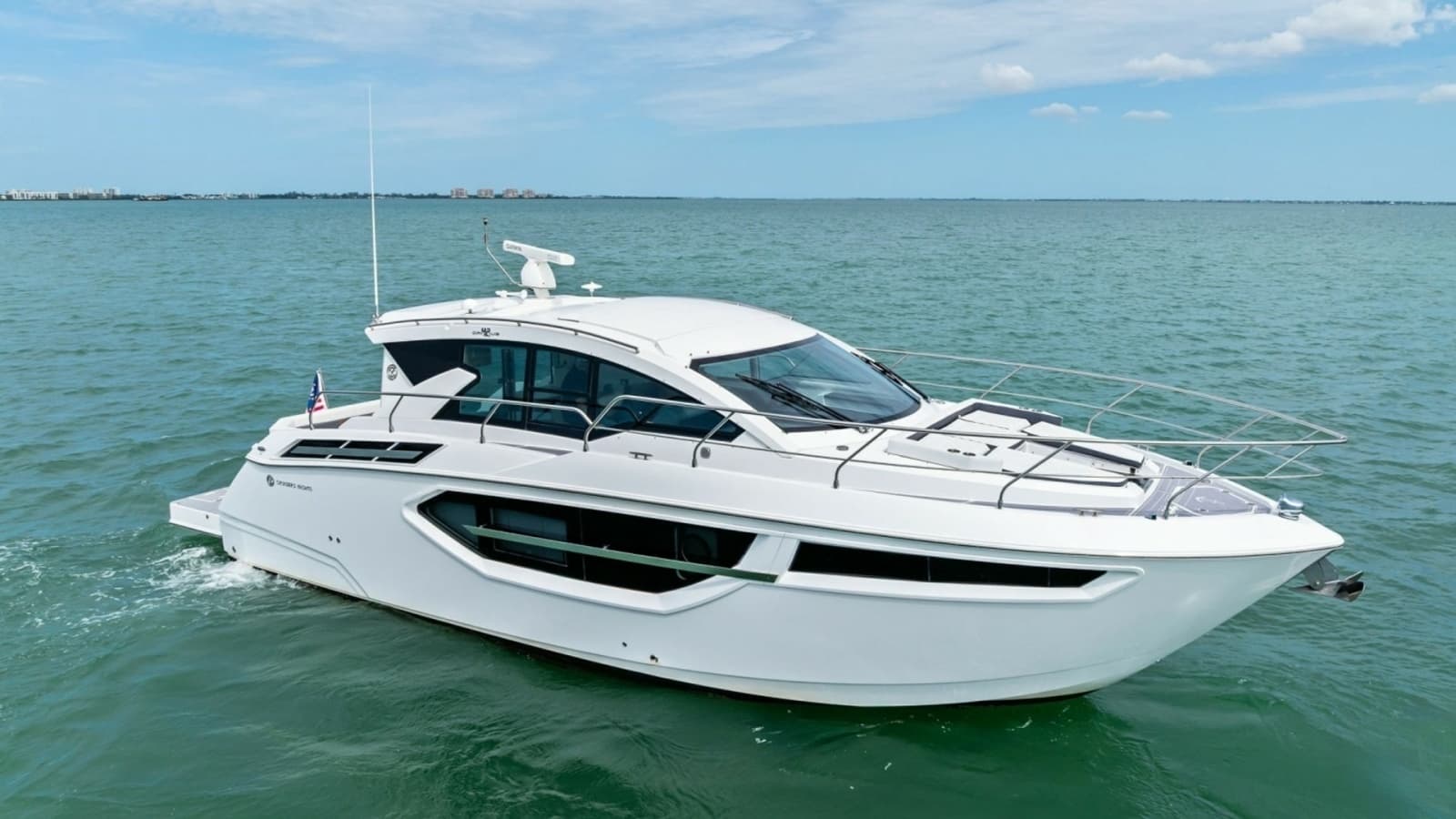 2019 Cruisers Yachts 42 Cantius 'Truly Ineffable'