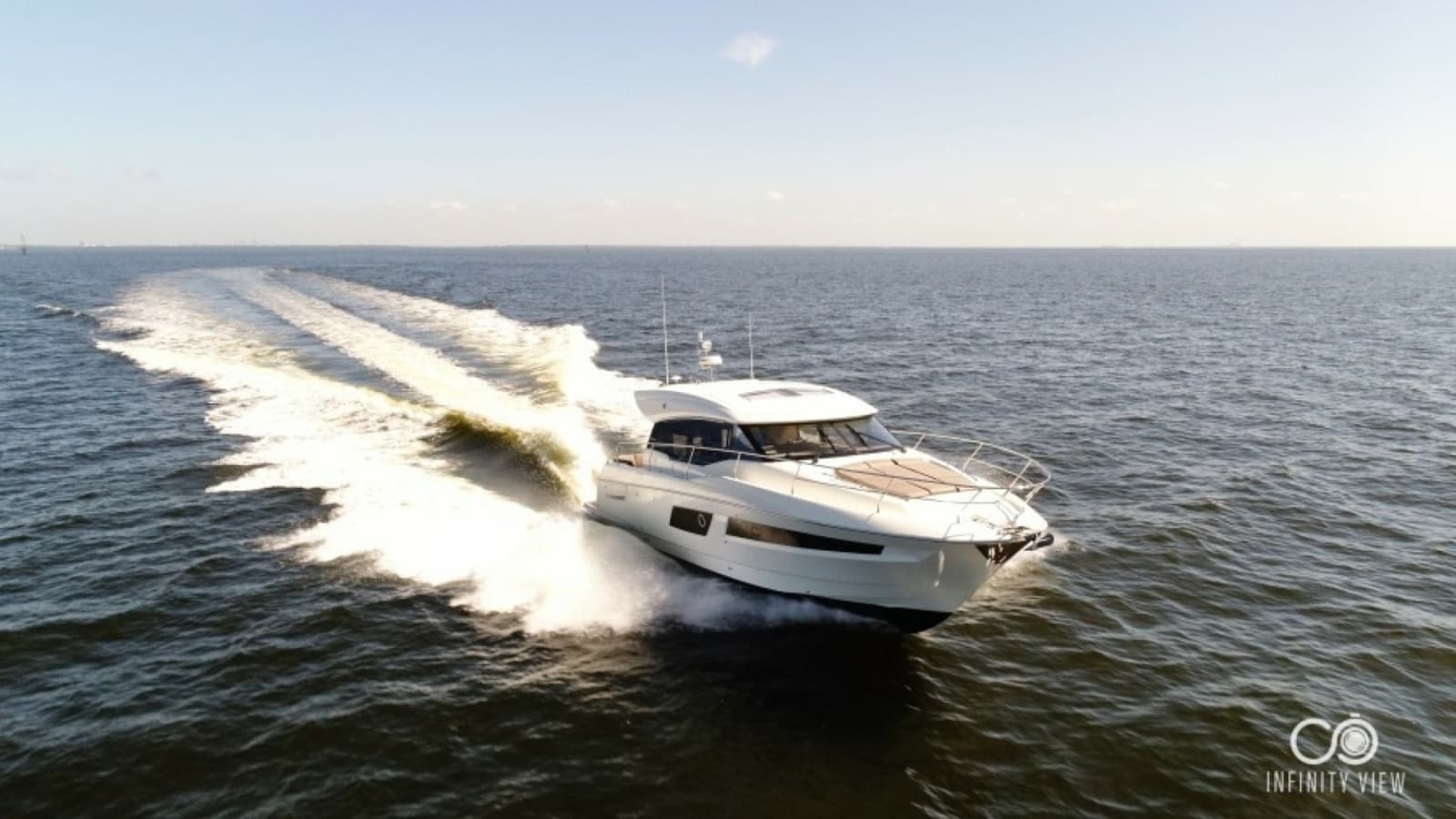 2018 Prestige 460 S