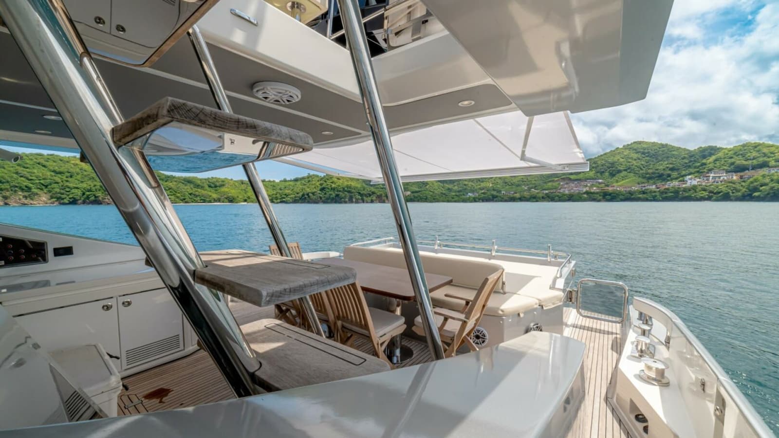2017 Azimut 77 "Carpe Diem"