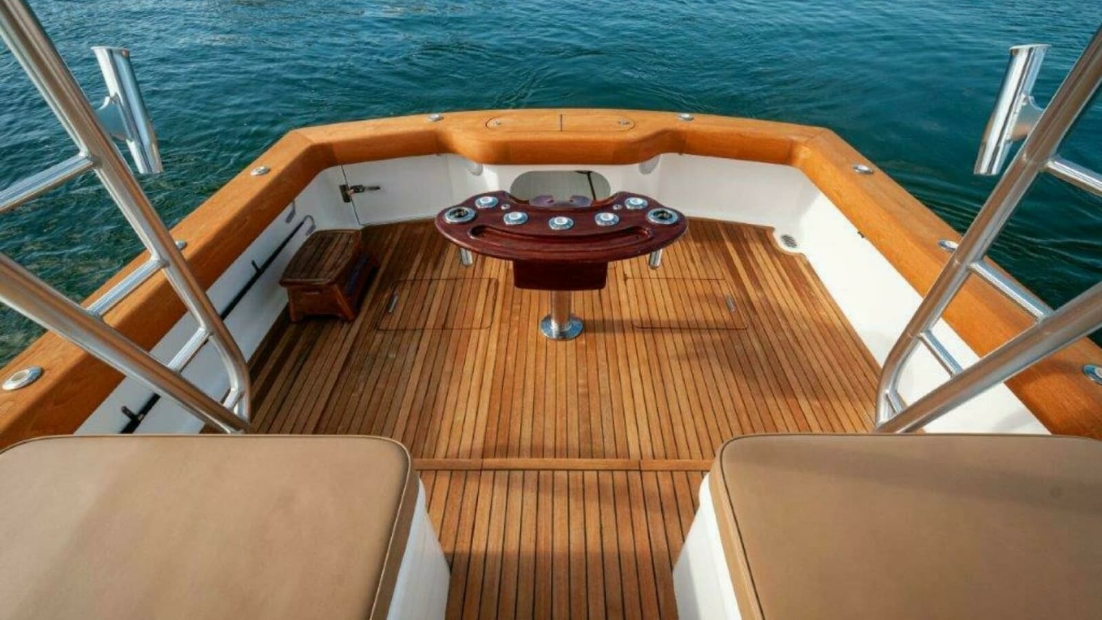 2024 Maverick Yachts Costa Rica 36 Walkaround- GAME ON- Cockpit