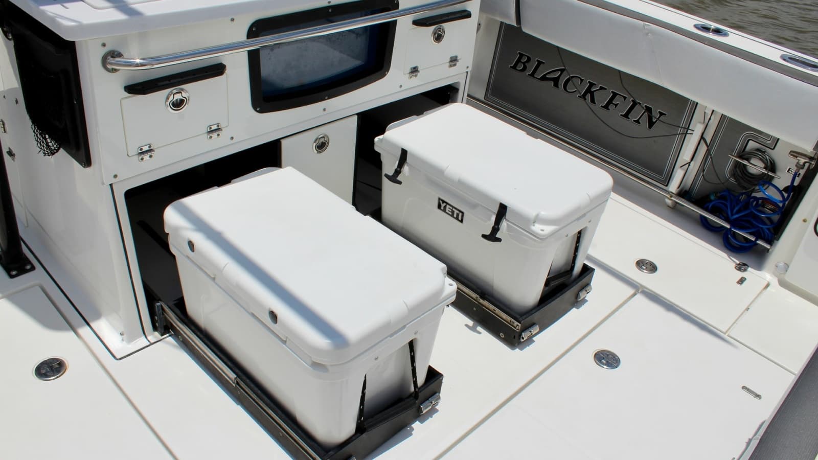 Aft Deck with Storage Coolers