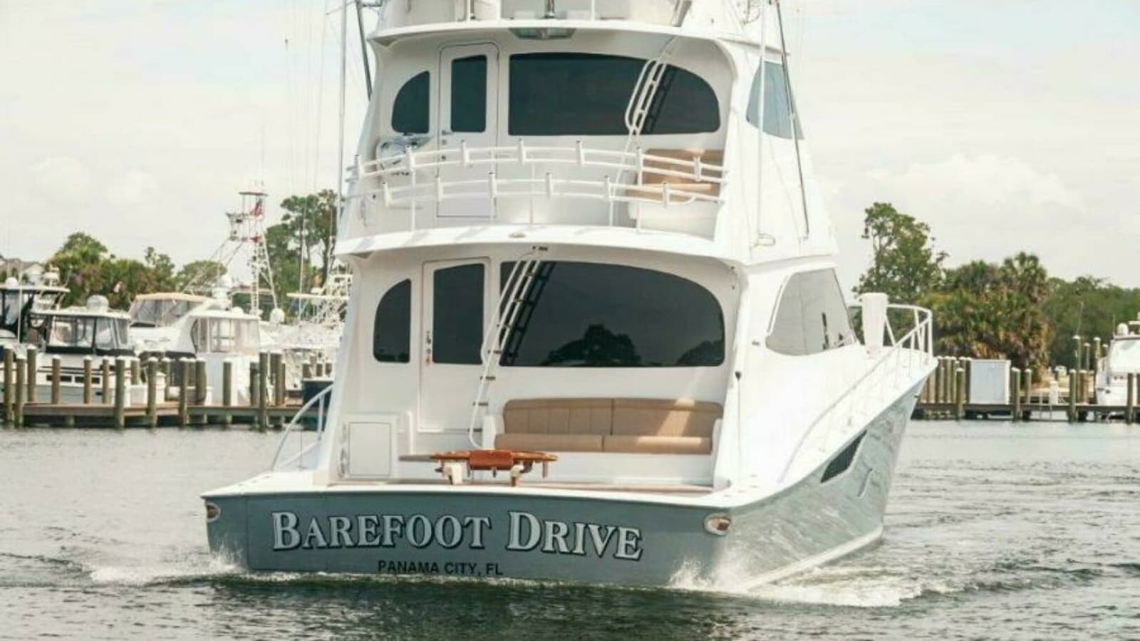 2012 76 Viking Sky Bridge Reel Dangerous Transom
