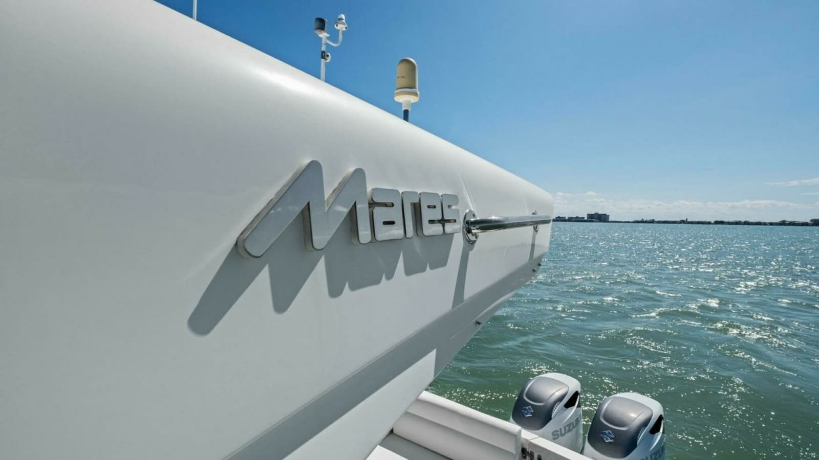 2018 Outboard Express Catamaran 47
