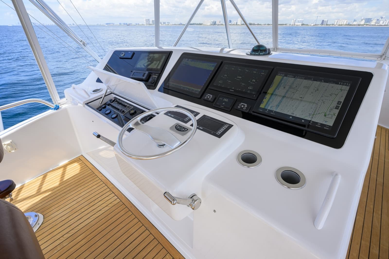 2002 Viking 61 Convertible