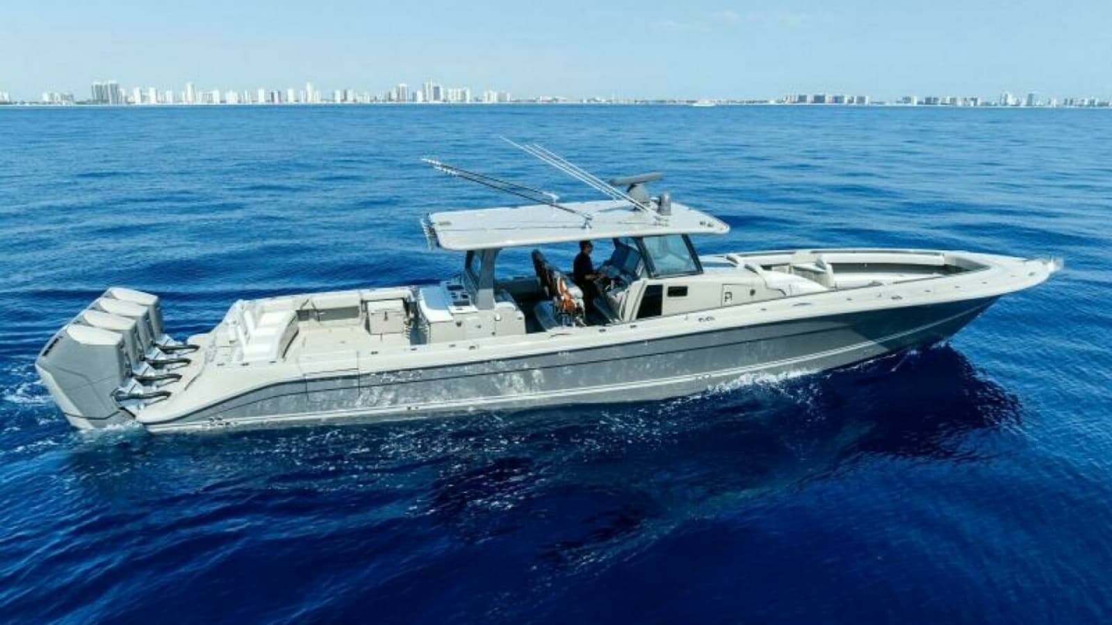 2023 53 HCB Suenos - Cabrera