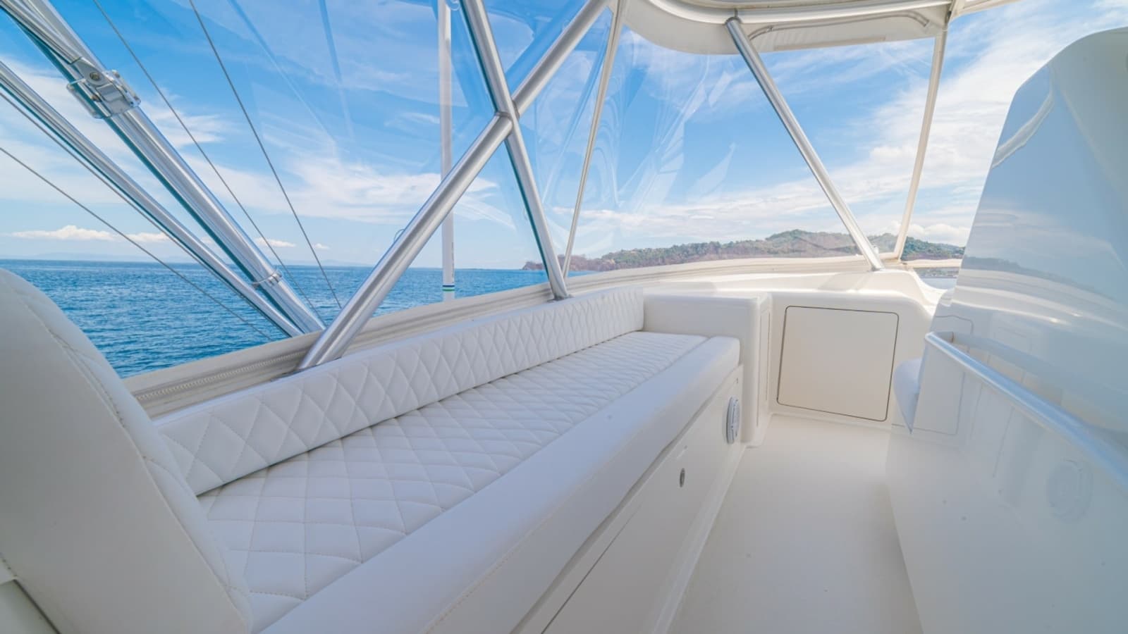 60 Viking Convertible 2012 "Contango"