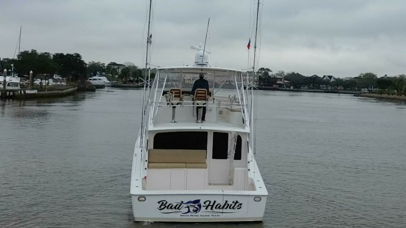 2007 Viking 45 Convertible Bad Habits