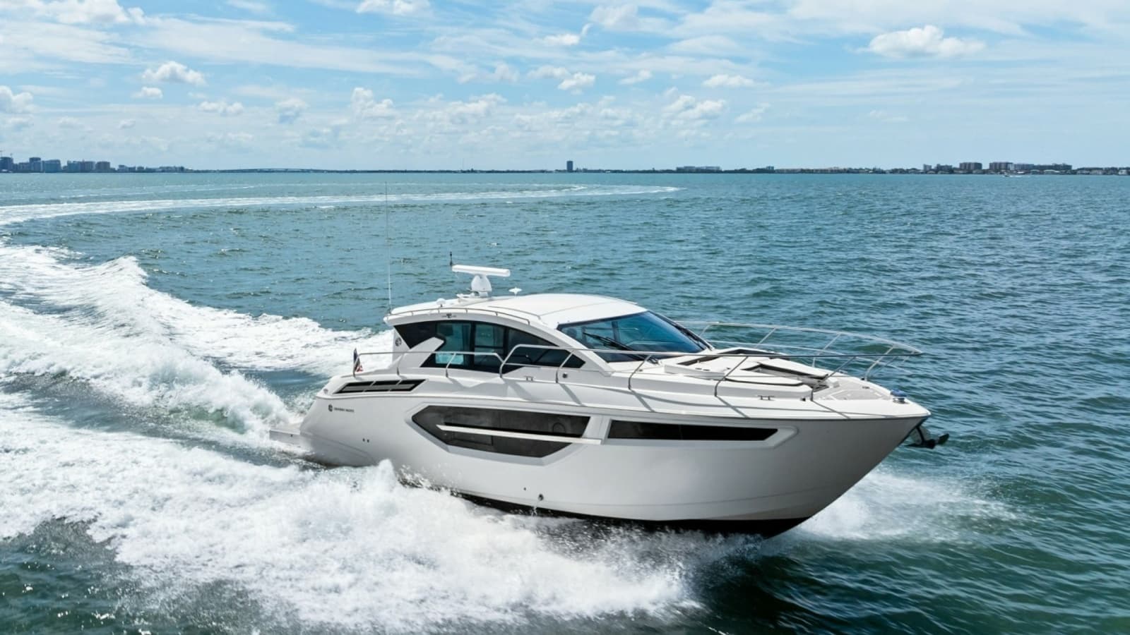 2019 Cruisers Yachts 42 Cantius 'Truly Ineffable'