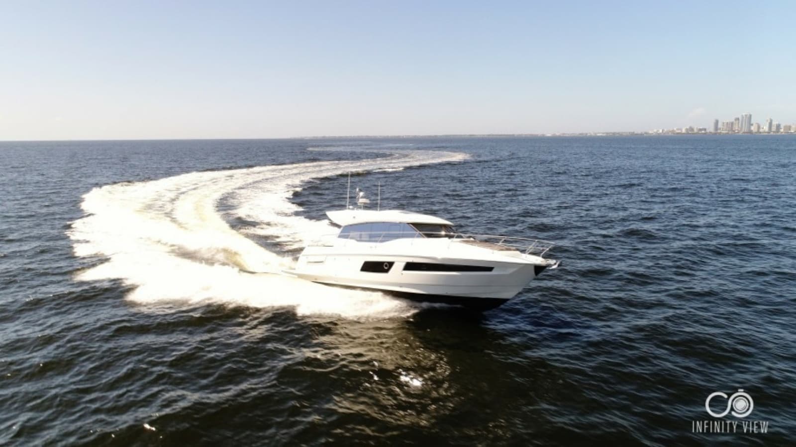 2018 Prestige 460 S