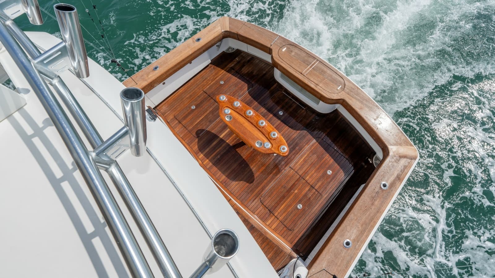 Teak Cockpit with Fishing Station