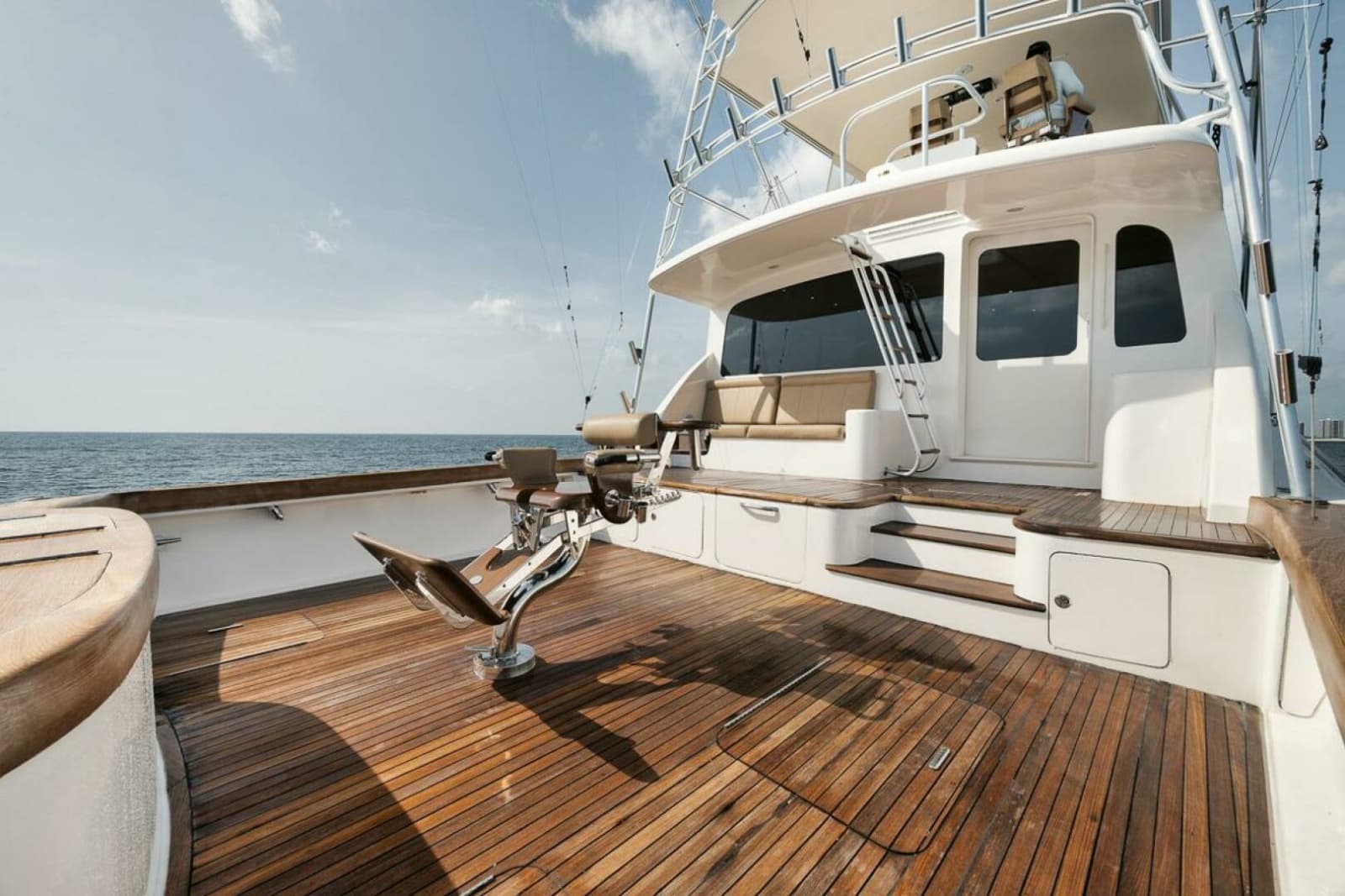 Ocean 73 UNCONQUERED - Cockpit