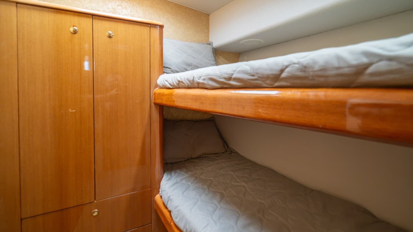 Guest Stateroom with Bunk Beds 2002 Viking 61 Convertible