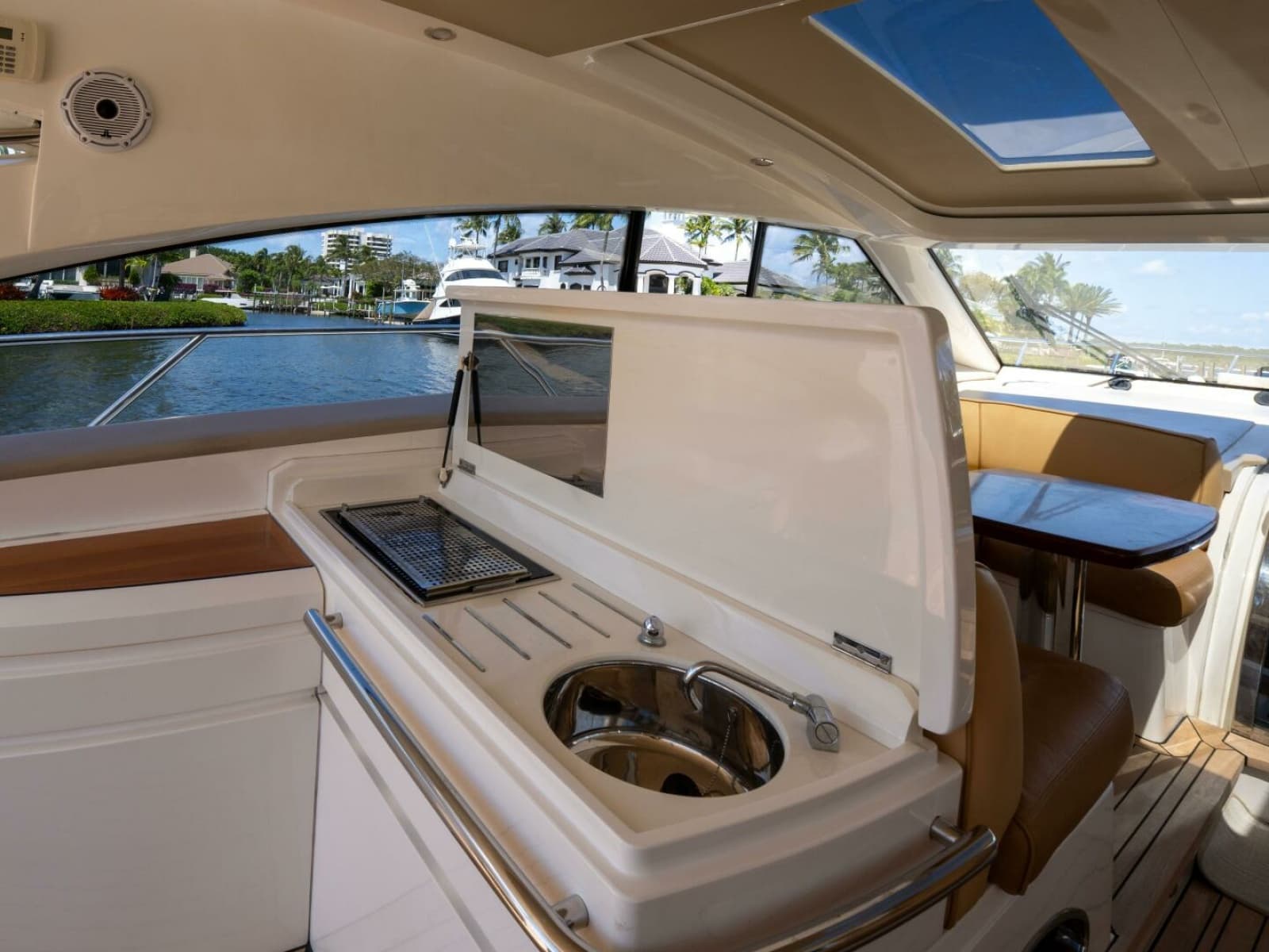 2008 Princess V53