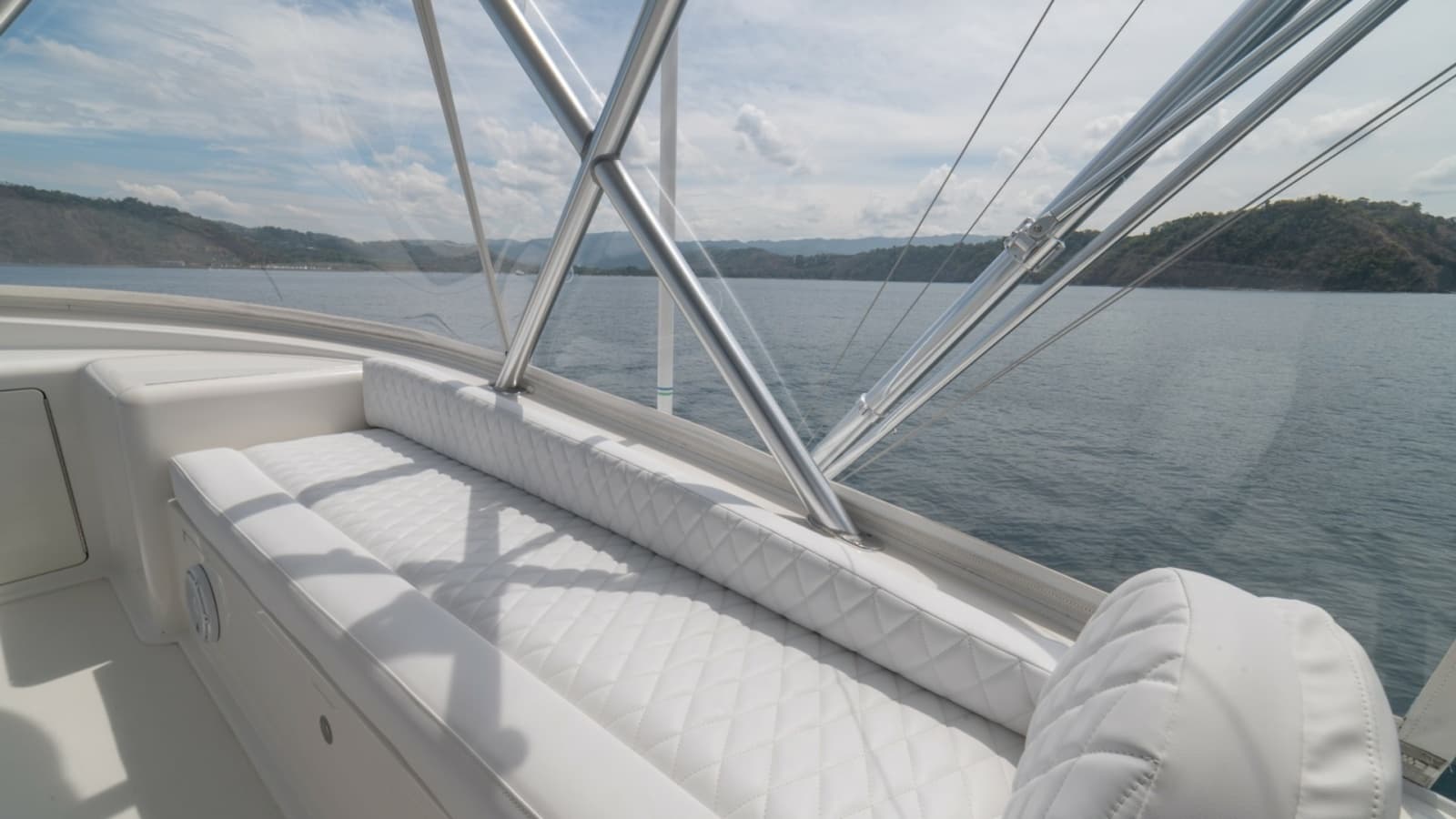 60 Viking Convertible 2012 "Contango"