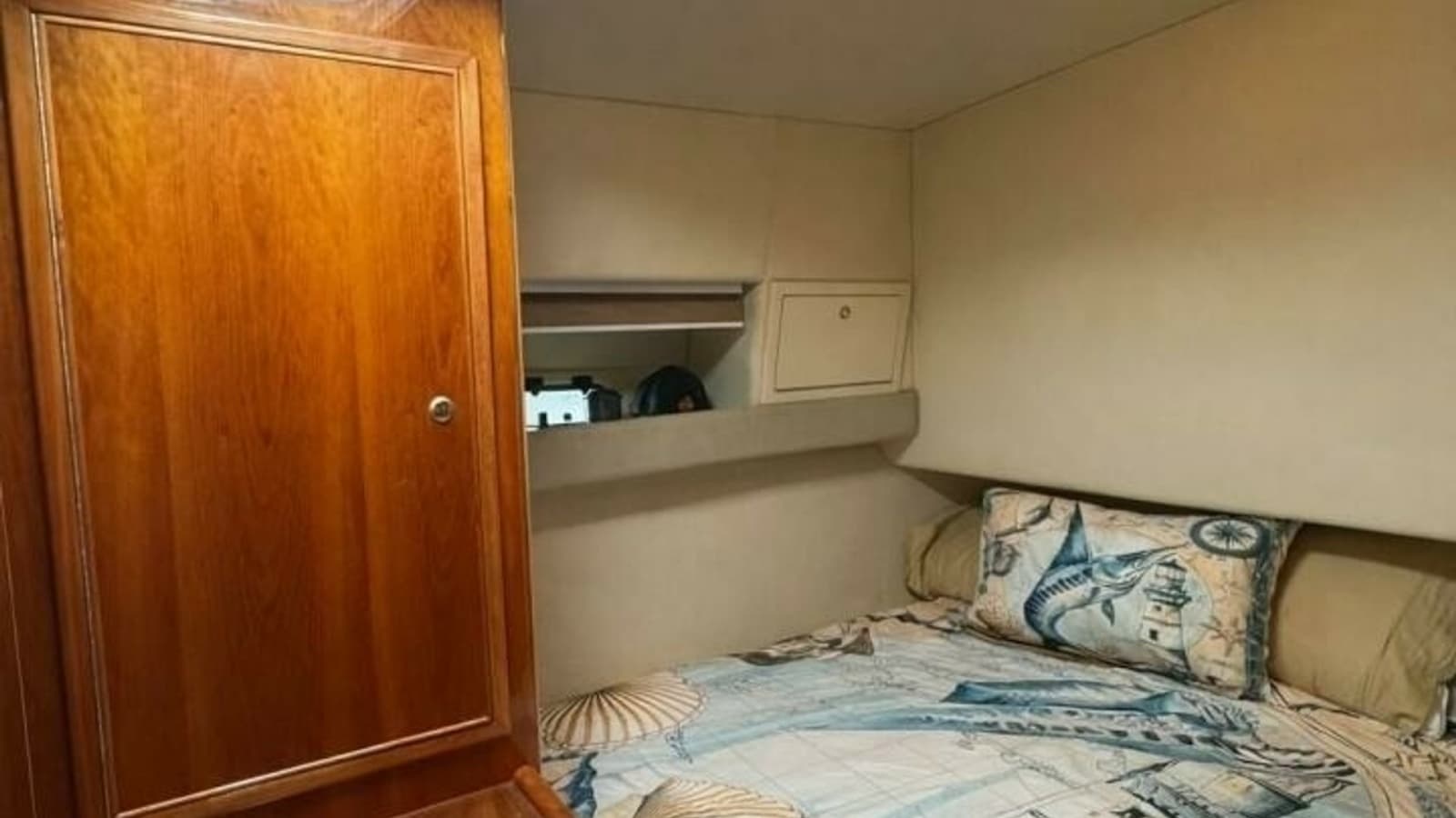 2002 Riviera 43 Flybridge "Fortuna"