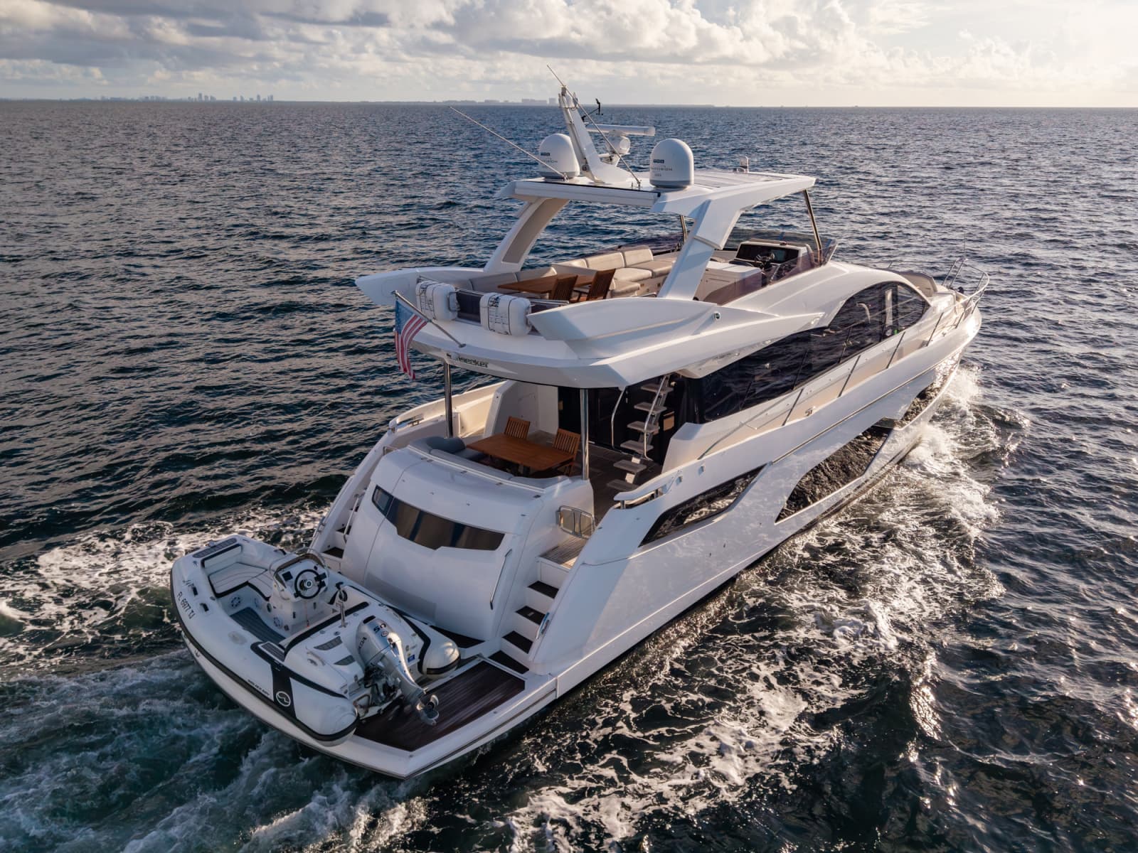 2022 Sunseeker Manhattan 68
