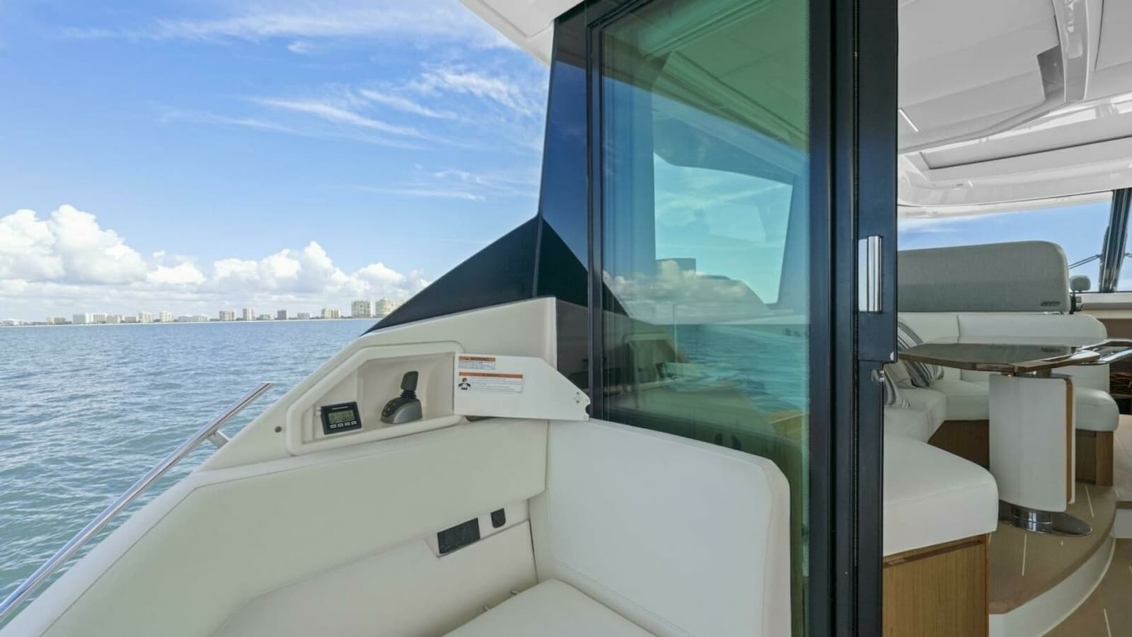 2023 Tiara Yachts EX 60