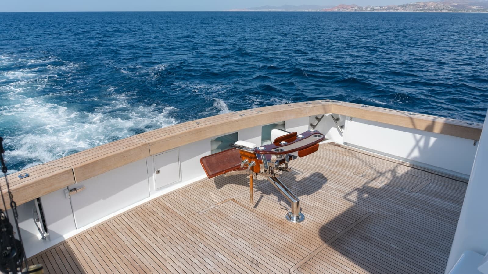 Spacious Teak Aft Deck