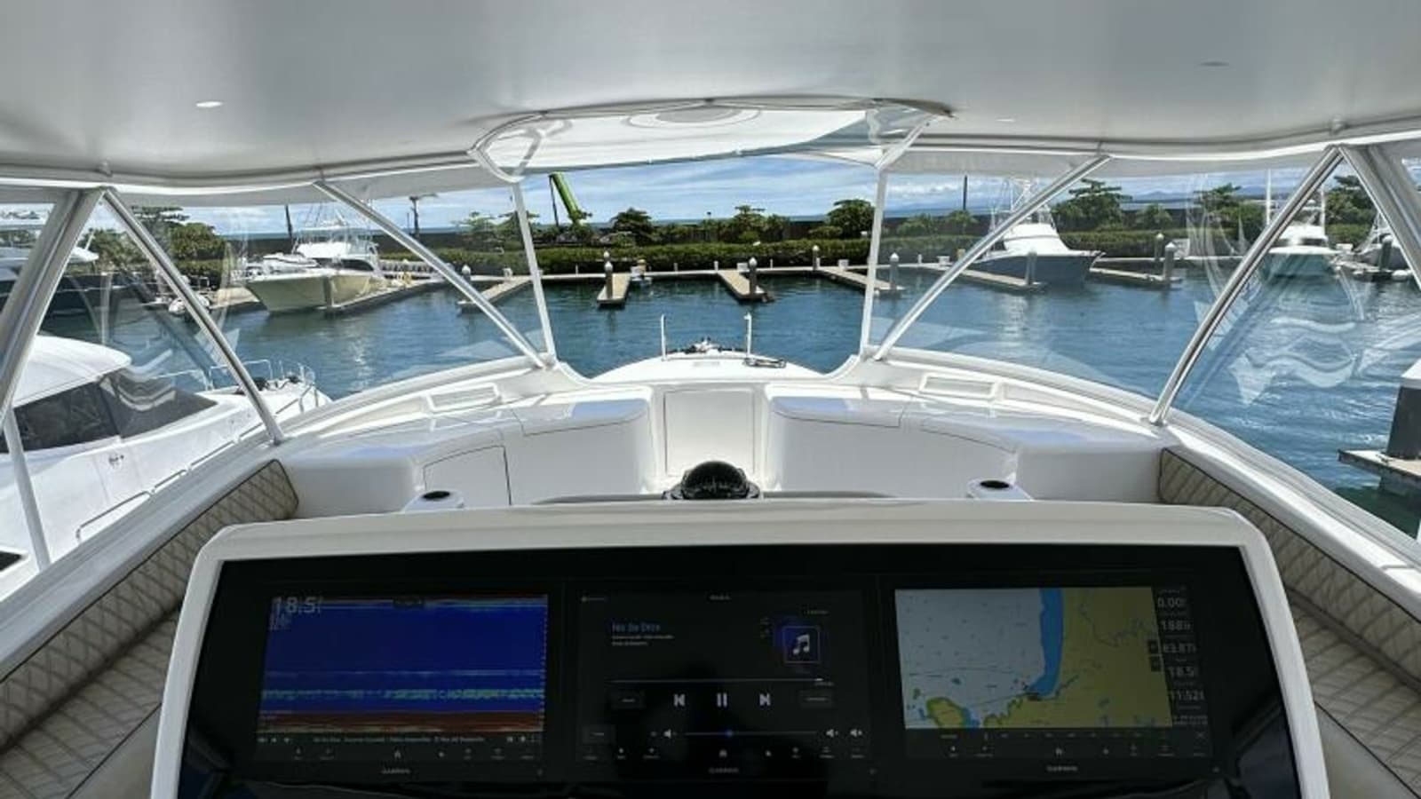 2025 82 Viking Convertible Boujie Bridge (2)