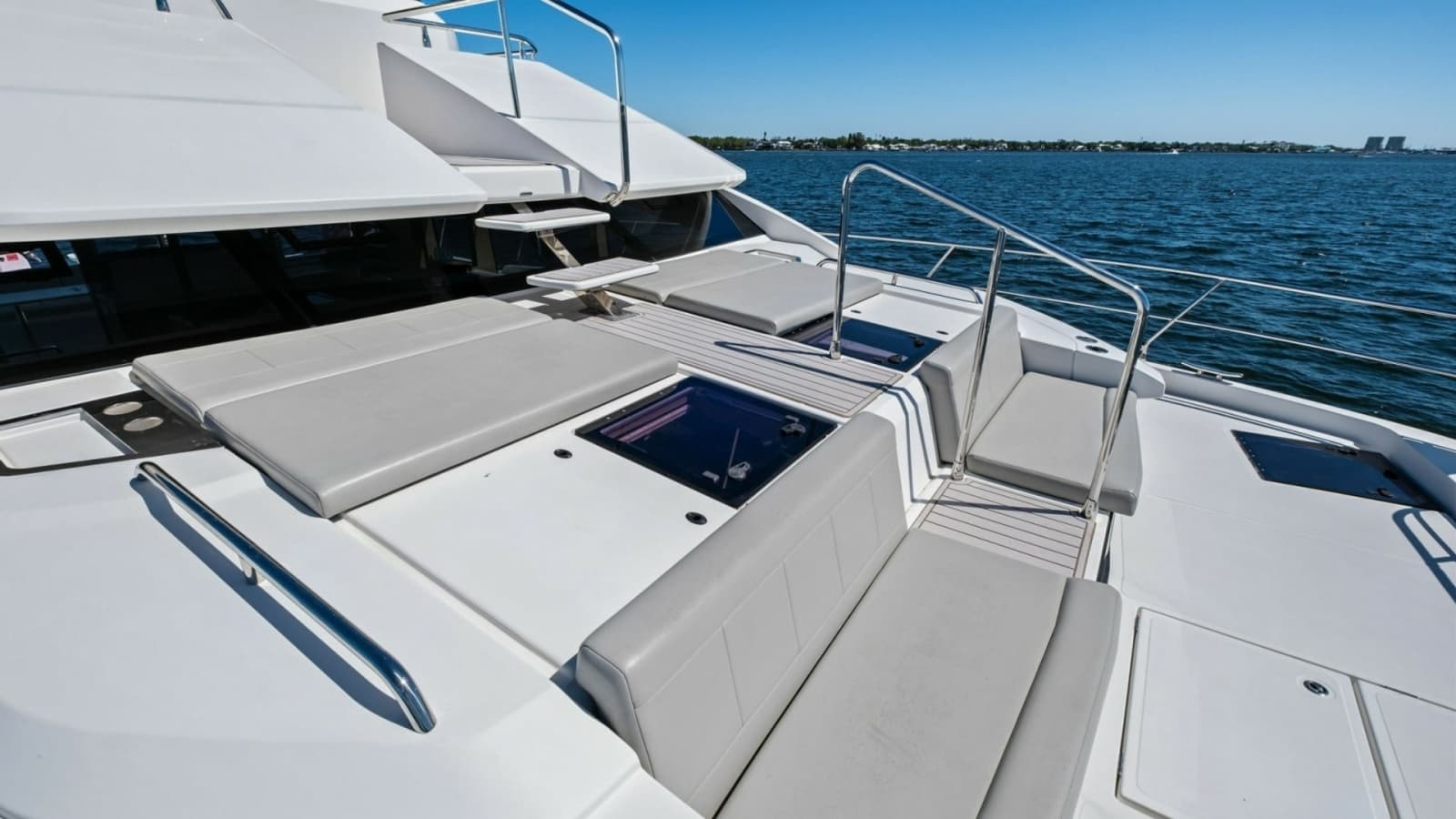 2022 54 Aquila Powercat 'Remarkable I'