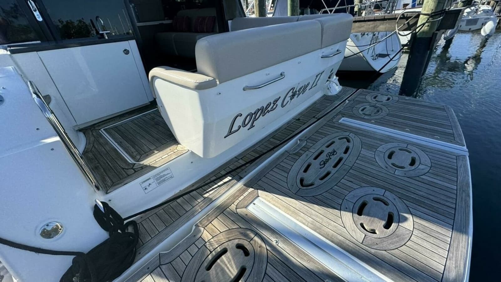 2016 Sea Ray 470 Sundancer 'Lopez Cove II' - Hydraulic Swim Platform