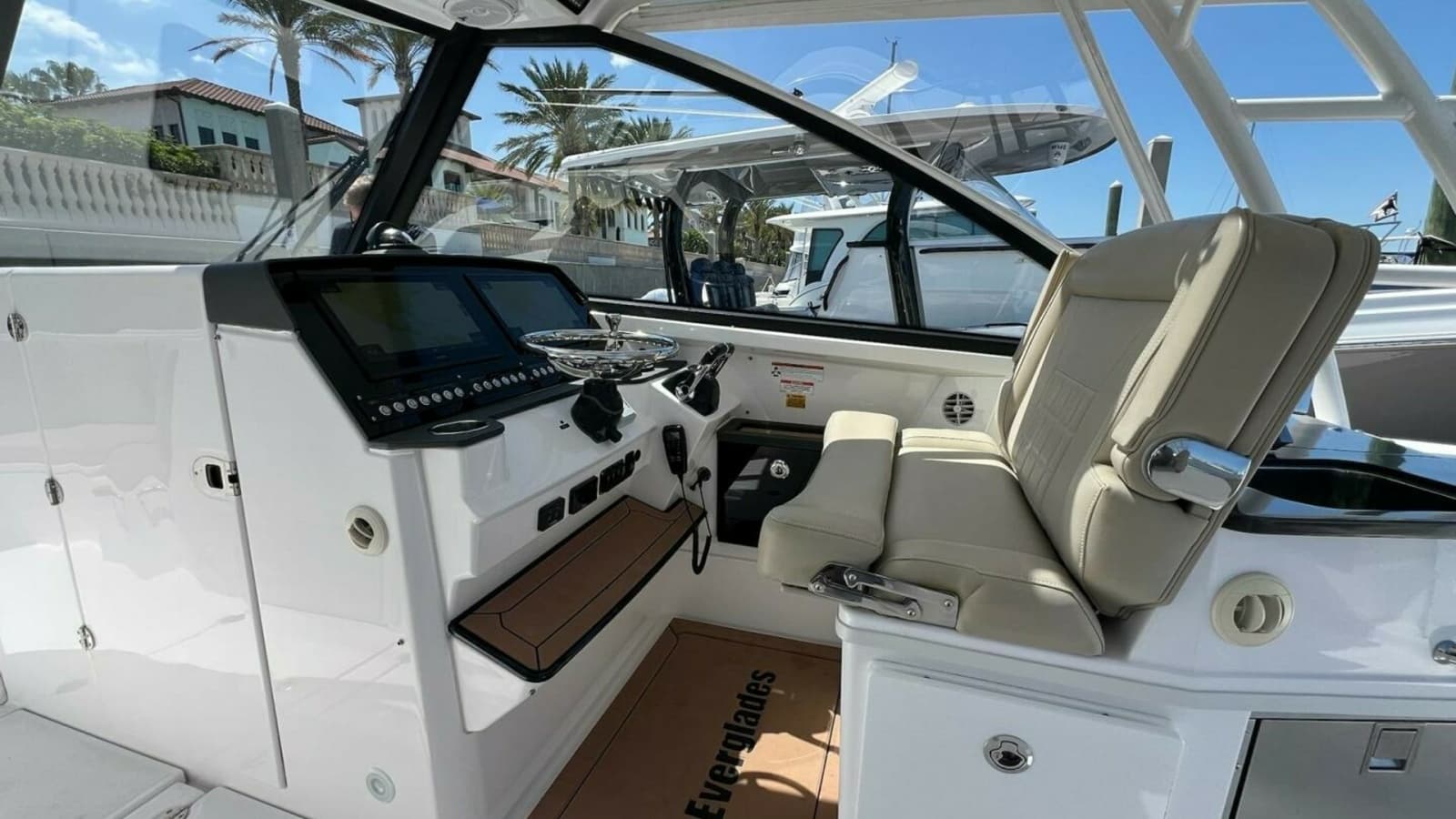 2019 Everglades 340 Dual Console- Helm