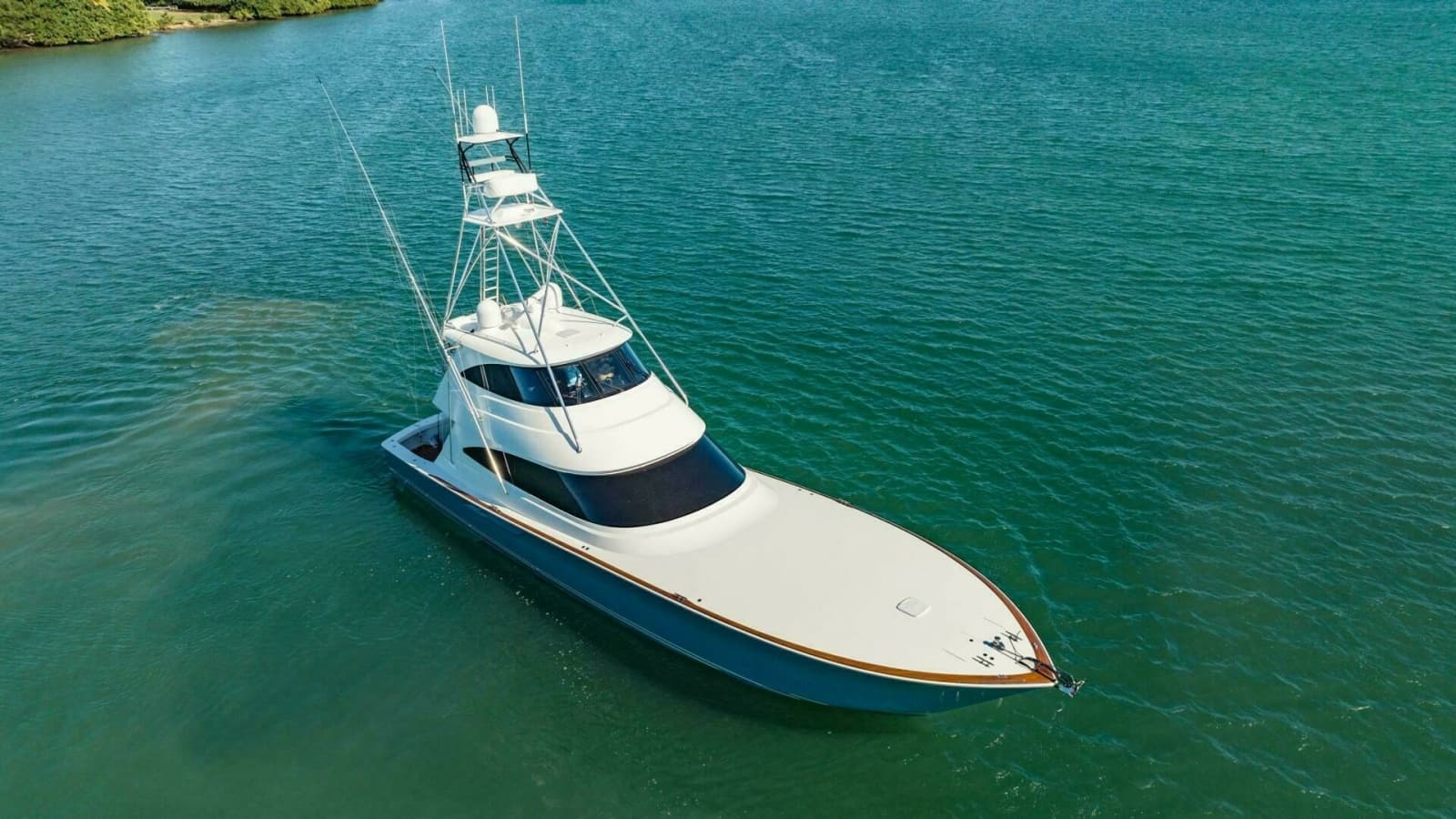 2020 Viking 72 Enclosed Bridge