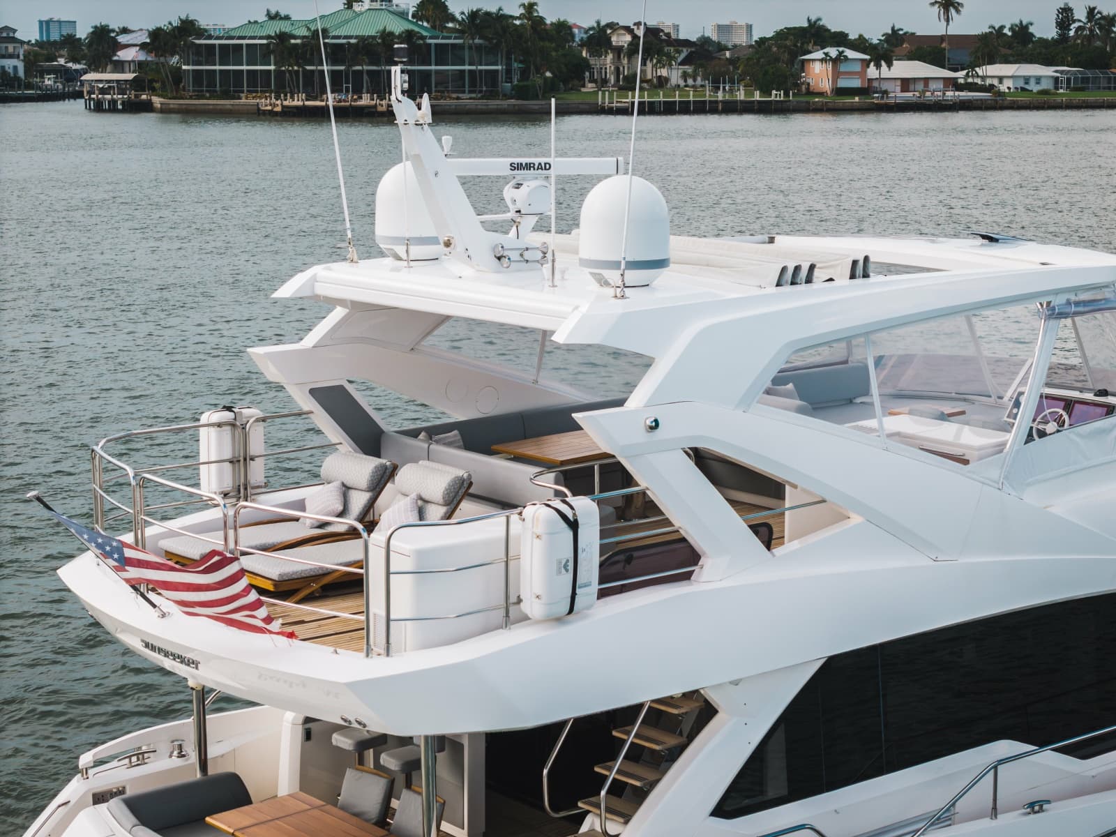 2019 Sunseeker 76 Flybridge