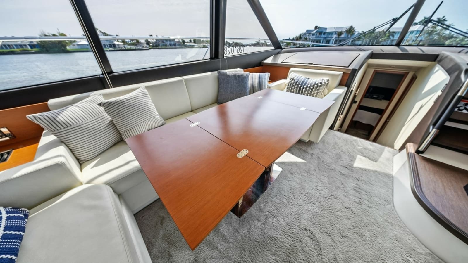 2015 Prestige 550 'Legacy'