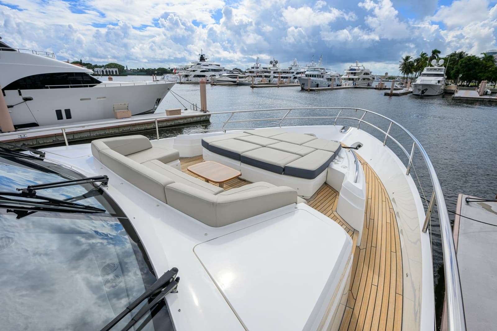 2022 Princess Y78