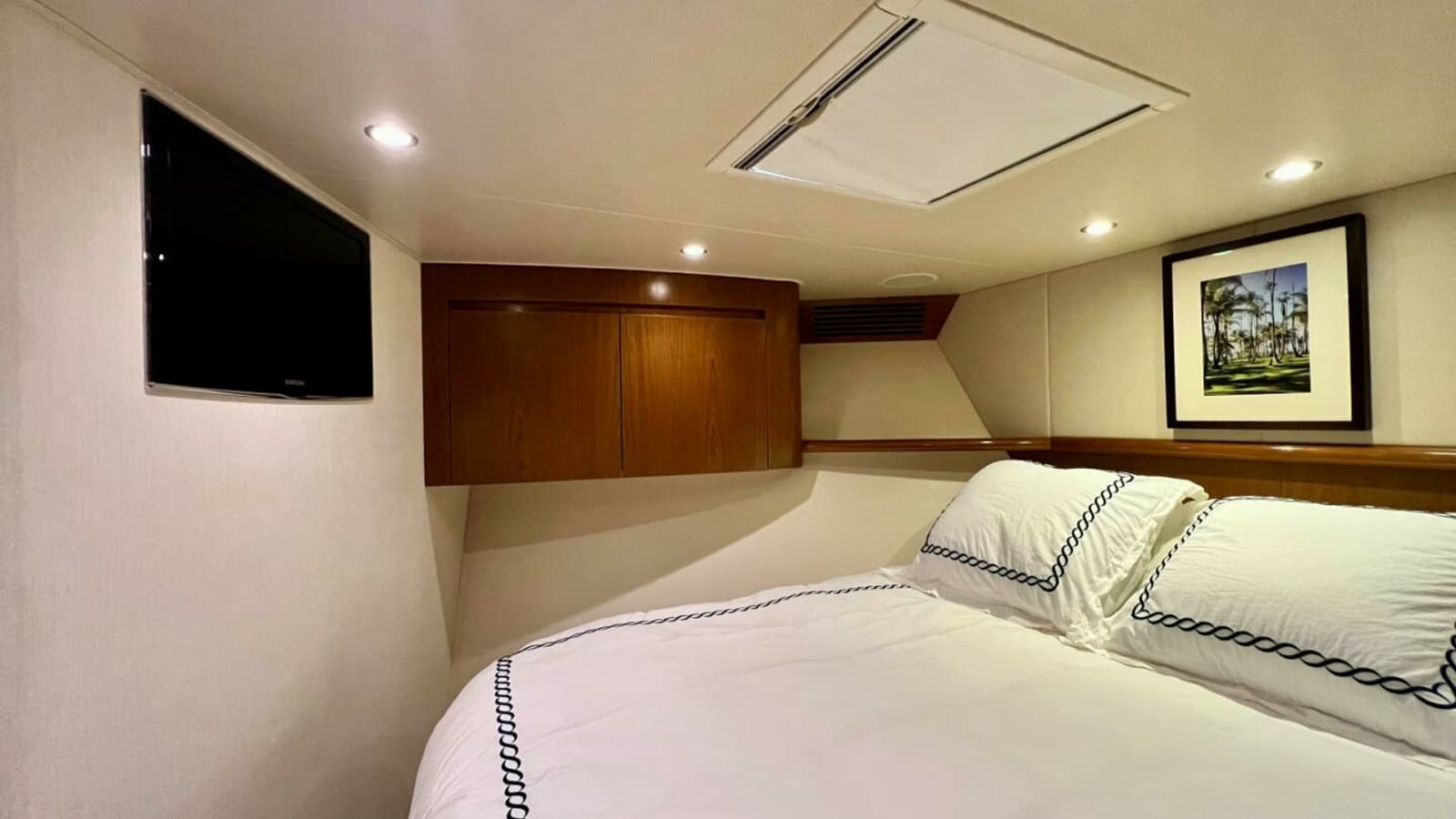 Cozy Guest Stateroom