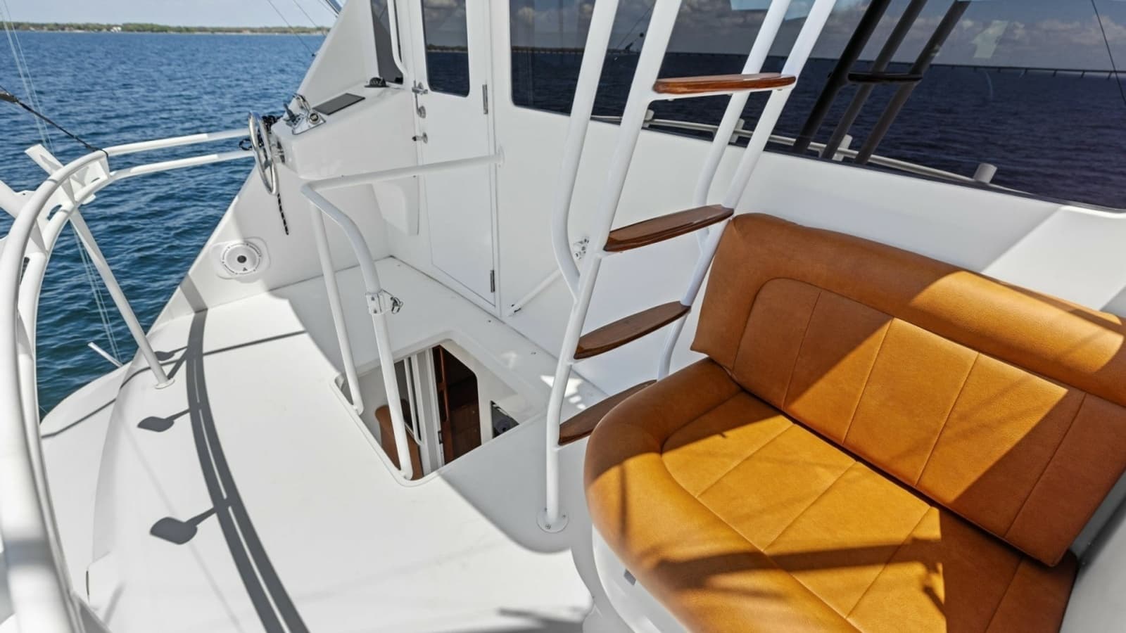 2008 Viking 68 Skybridge "Liquid Apple"