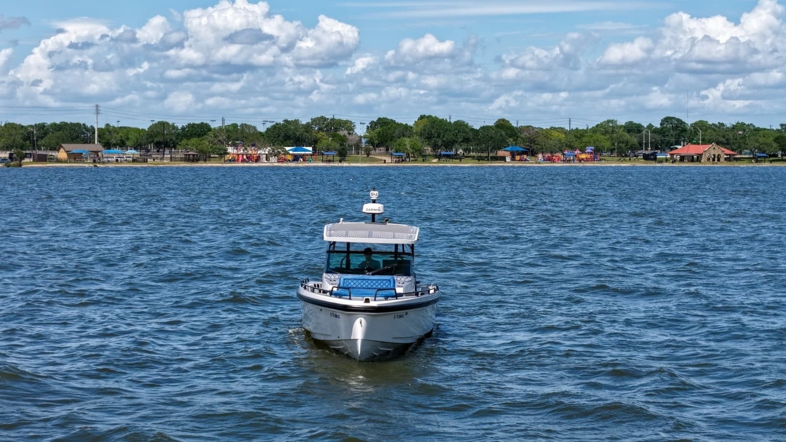 2019 Axopar 37 Sun Top
