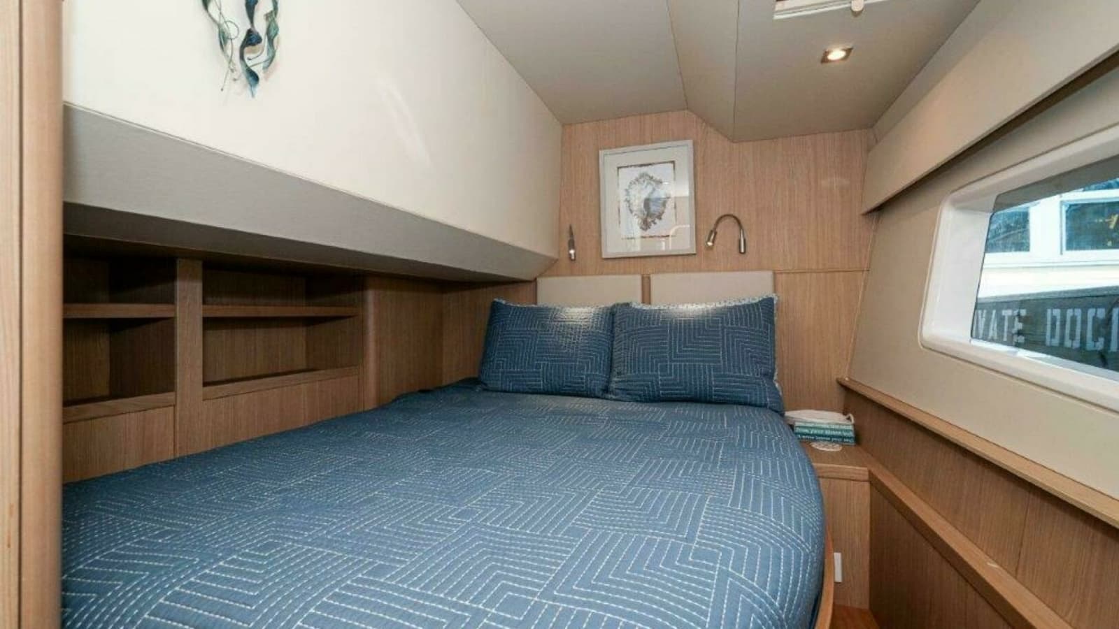 2018 Aquila 44 Catamaran- VIP (STBD) Stateroom 2