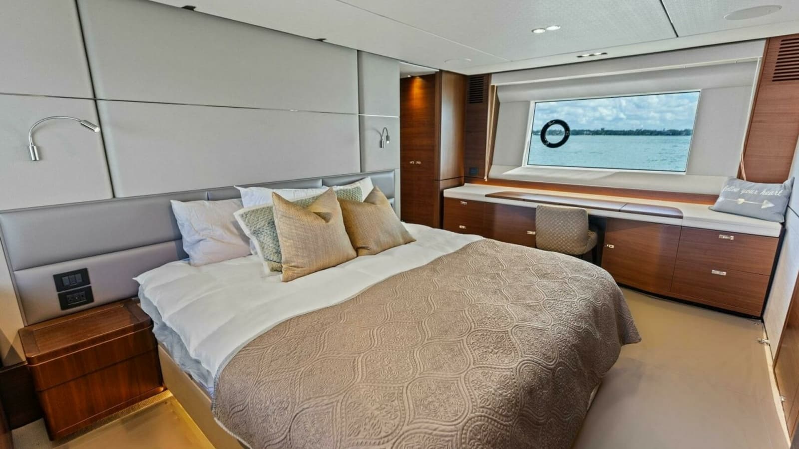 2018 Princess Y75 Motor Yacht