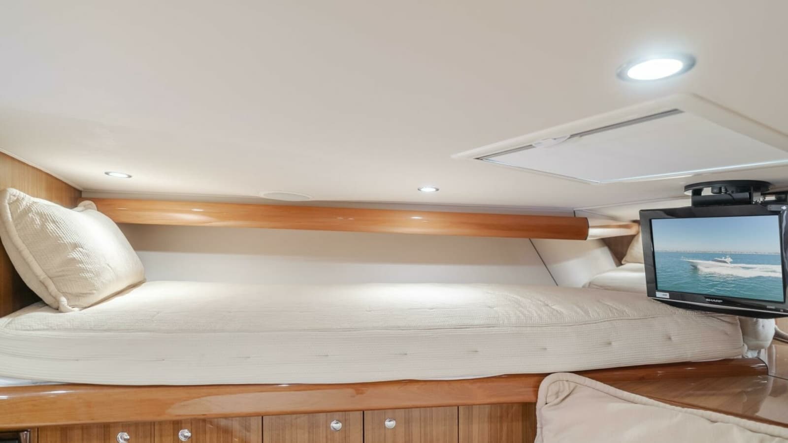 2008 Viking 52 Sport Coupe "ENDURANCE"