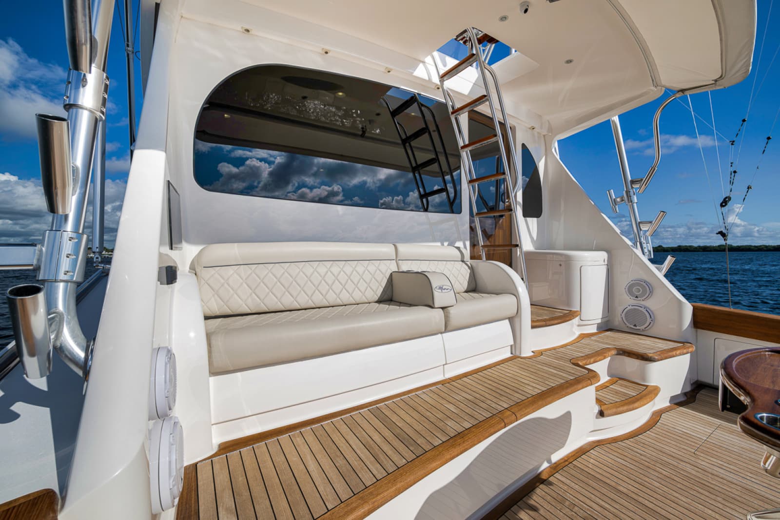 2020 Viking 68 Convertible