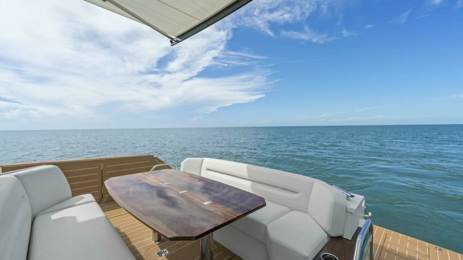 2023 Tiara Yachts EX 60