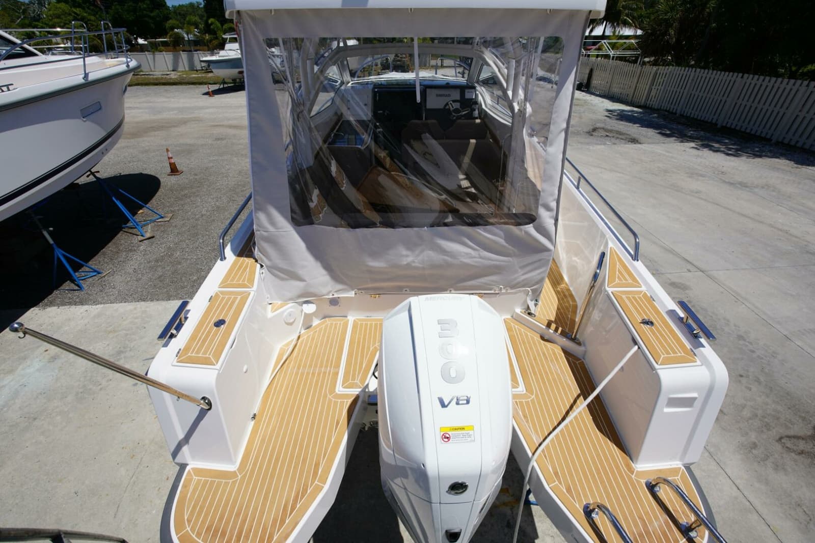 Nimbus Weekender 9 Aft Deck
