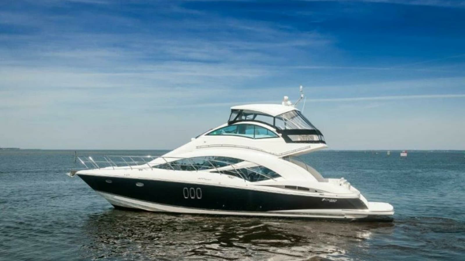 2006 47 Cruisers Port Profile
