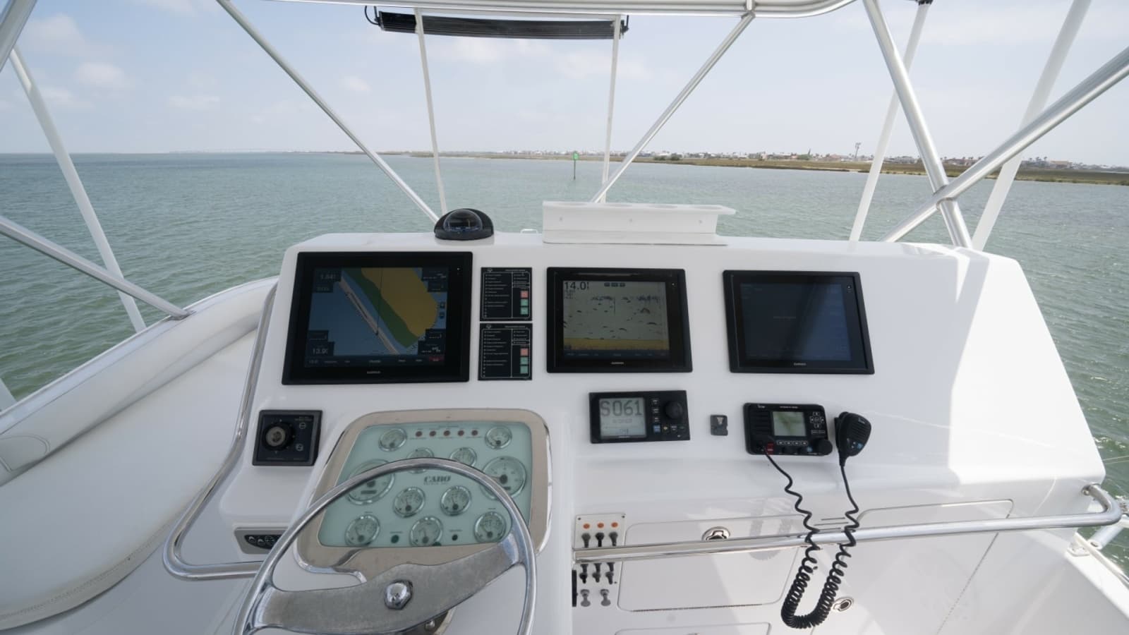 2002 Cabo 43 Convertible