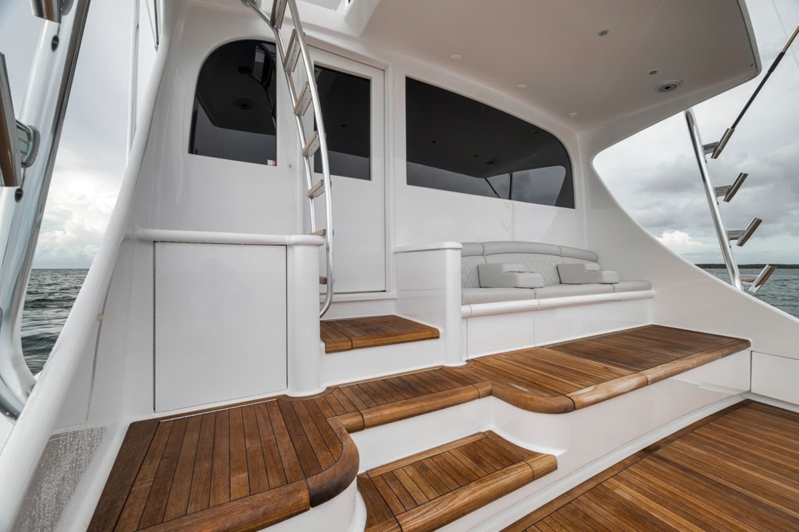 2021 Weaver 75 Convertible
