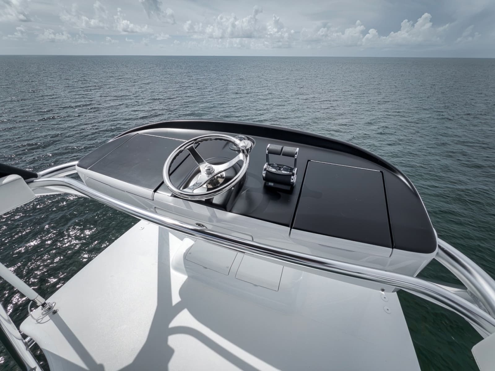 2021 Weaver 75 Convertible