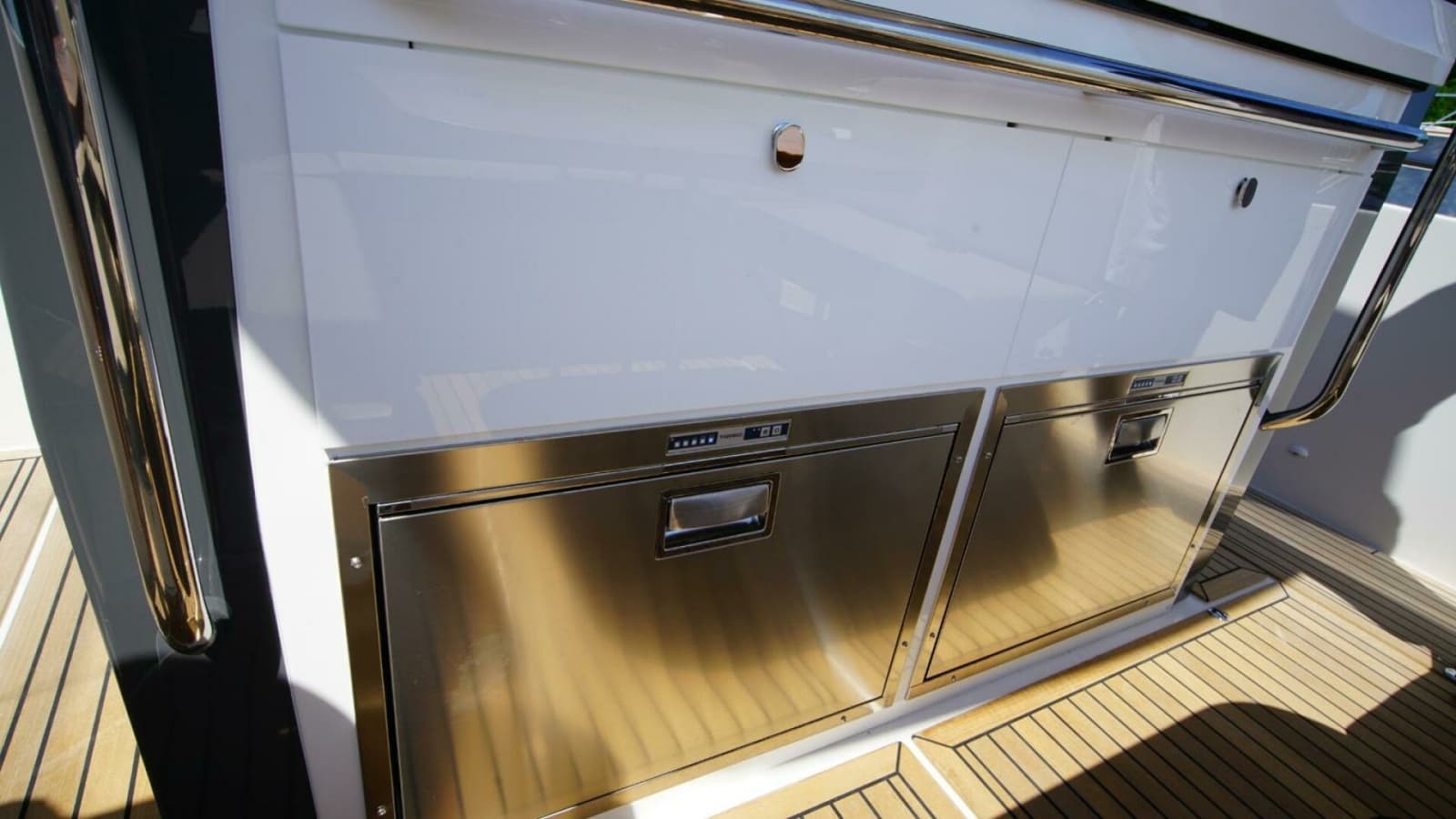 2025 Nimbus Tender 11