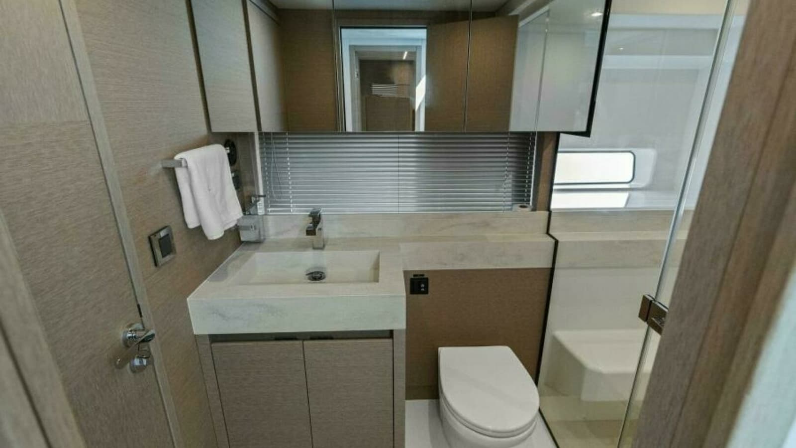 2022 59 Prestige Flybridge - How Sweet It Its - VIP Head