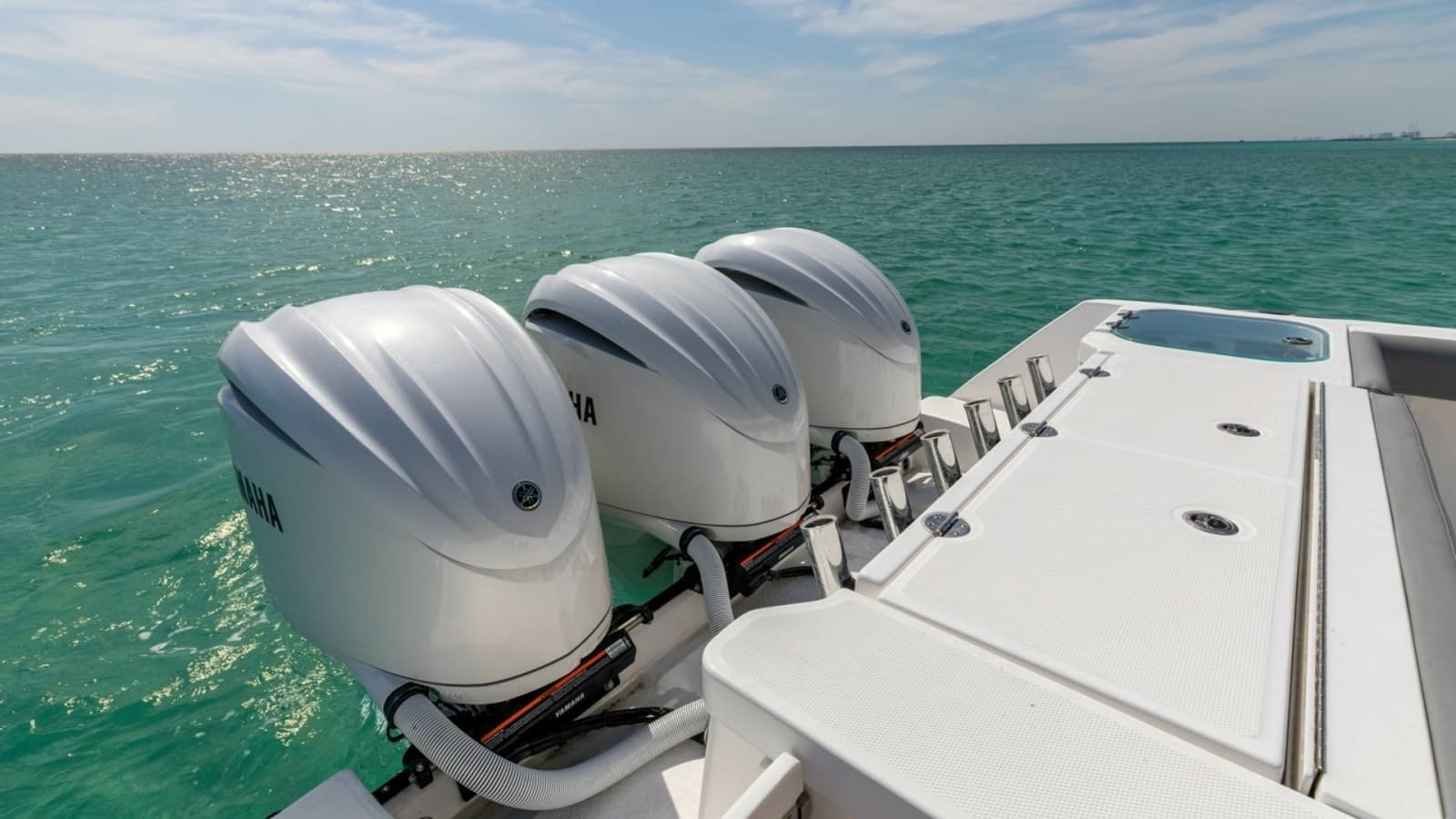 2023 Everglades 365 CC-