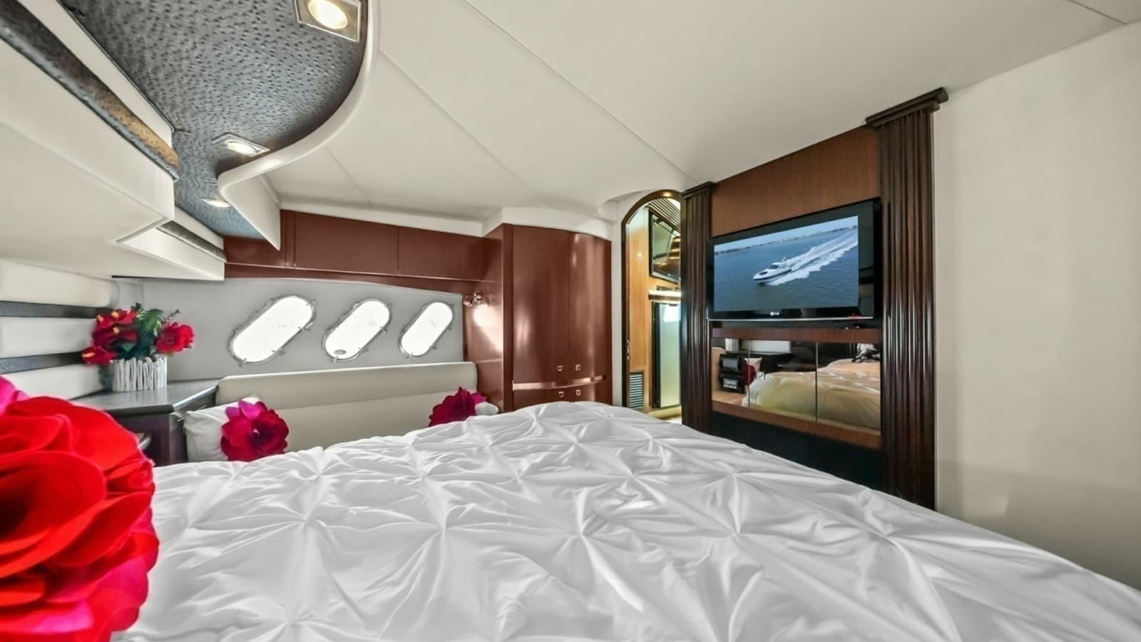 2012 Cruiser Yachts 54 Cantius
