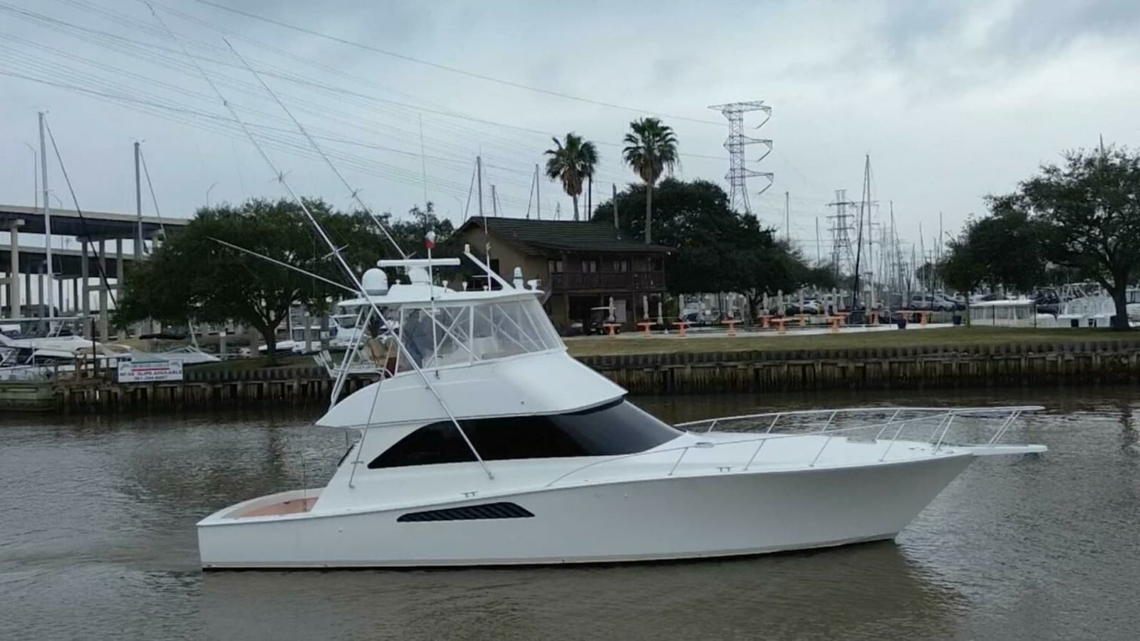 2007 Viking 45 Convertible Bad Habits